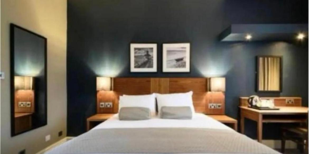 Hotel Moon Residency-near Delhi Airport